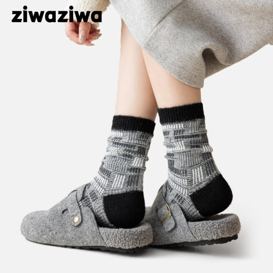 レトロチェックのウールソックス