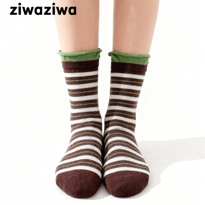 アボカド緑シームレスソックス